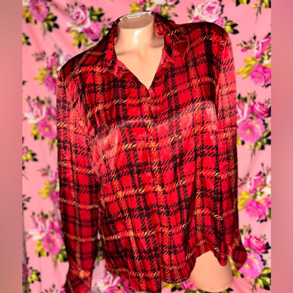 Vintage 100% silk black red plaid tartan grunge bombshell vixen retro blouse top - Picture 1 of 8